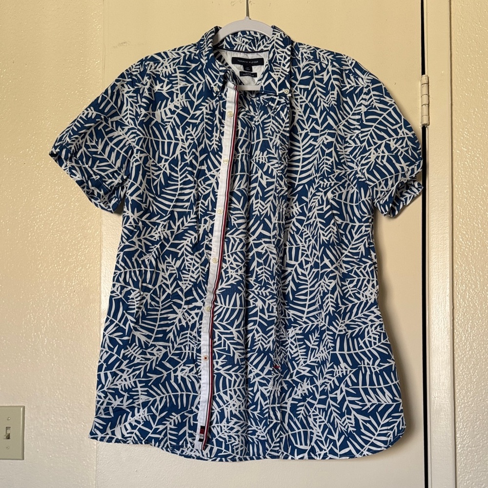 Tommy Hilfiger Blue and White Leaf Print Shirt